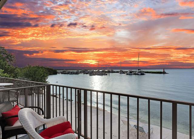 Property at 87200 Overseas Hwy Unit J4, Plantation Key, FL 33036, 2 beds, 3 baths