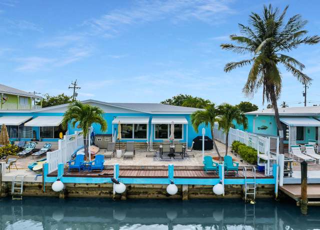 Property at 601 8Th St, Key Colony, FL 33051, 3 beds, 3 baths
