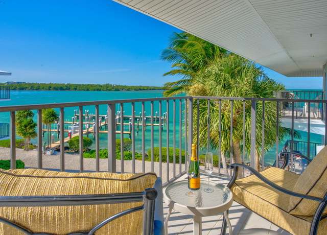 Property at 12690 Overseas Hwy #310, Marathon, FL 33050, 2 beds, 2.5 baths