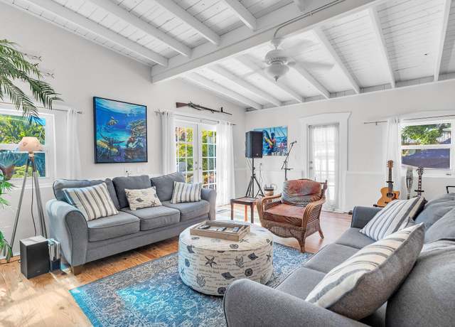 Property at 186 Atlantic Circle Dr, Key Largo, FL 33070, 2 beds, 1 bath