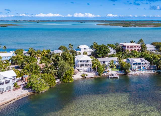 Property at 70 Bay Dr, Saddlebunch, FL 33040, 5 beds, 2 baths