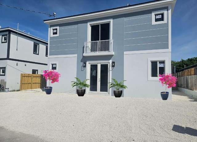 Property at 11 Orange Dr, Key Largo, FL 33037, 3 beds, 3 baths