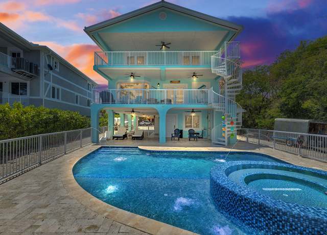 Property at 68 Bass Ave, Key Largo, FL 33037, 5 beds, 3.5 baths