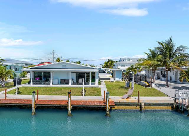Property at 261 9th St, Key Colony, FL 33051, 2 beds, 2 baths