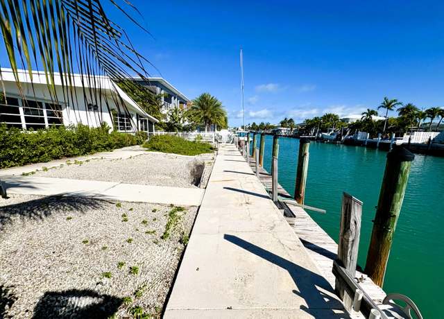 Property at 470 11th St, Key Colony, FL 33051, 2 beds, 2 baths
