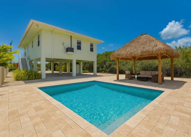 Property at 110 Santa Barbara, Marathon, FL 33050, 3 beds, 2 baths
