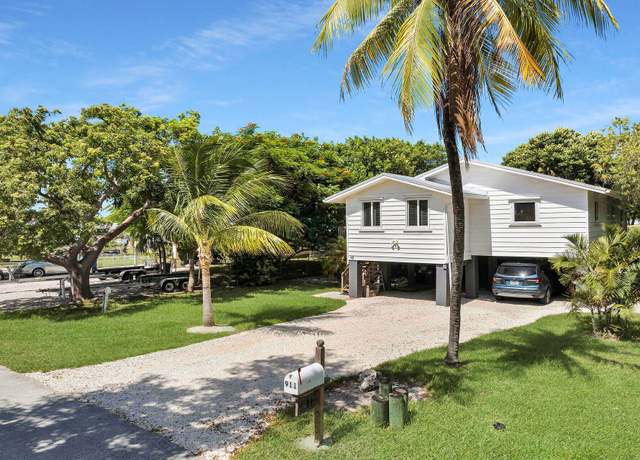 Property at 911 W 75Th Street Ocean, Marathon, FL 33050, 3 beds, 2 baths