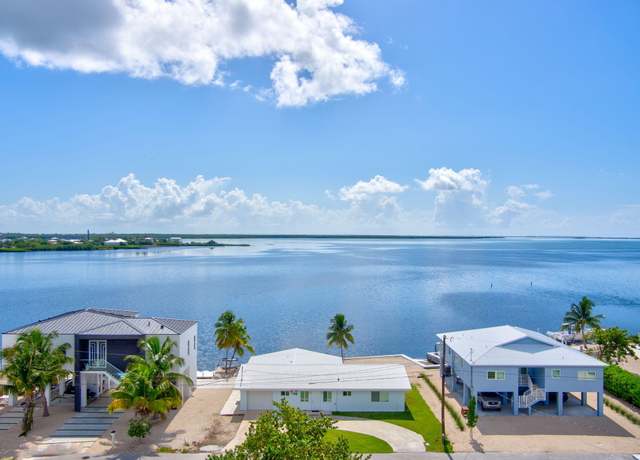 Property at 1541 Sunrise Dr, Big Pine Key, FL 33043, 3 beds, 2 baths