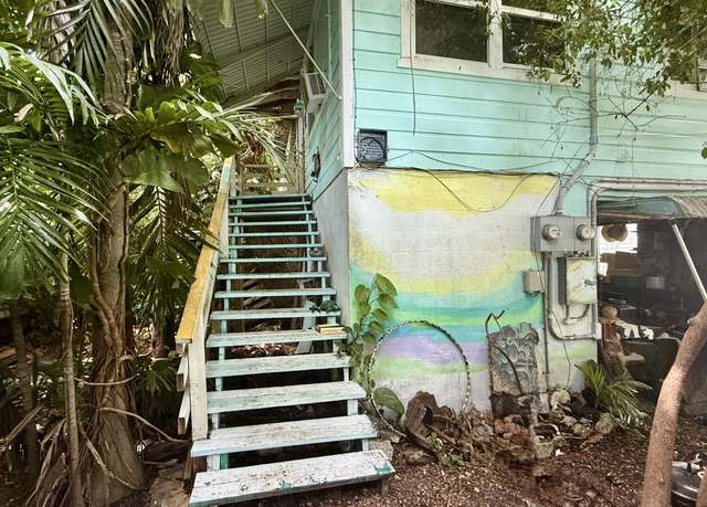 Property at 410 Avenue C, Big Coppitt, FL 33040, 2 beds, 1 bath