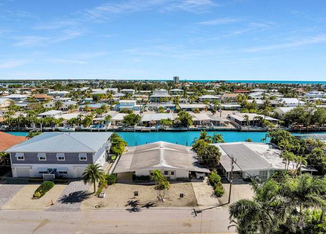 Property at 460 470 11th St, Key Colony, FL 33051, 4 beds, 4 baths