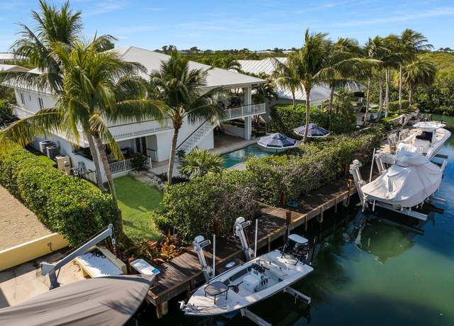 Property at 118 Spoonbill Rd, Plantation Key, FL 33070, 4 beds, 3 baths
