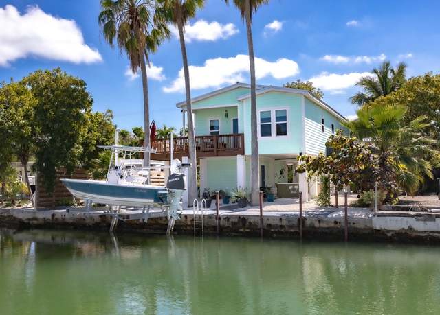 Property at 24827 Park Dr, Summerland Key, FL 33042, 3 beds, 2 baths