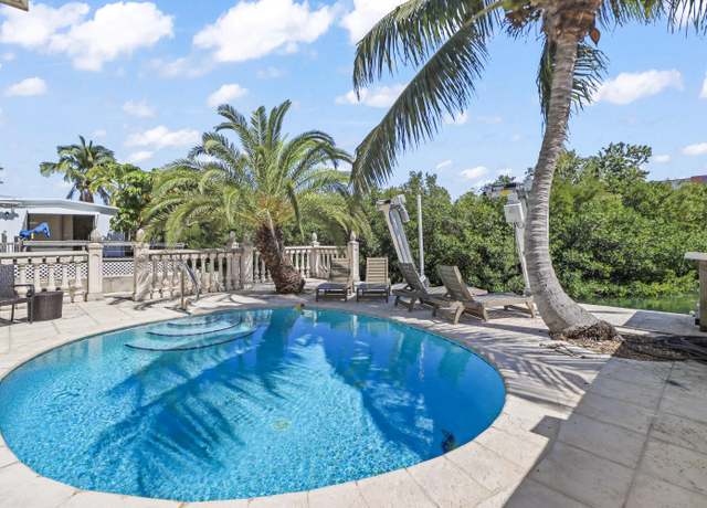 Property at 10 47Th Street Gulf, Marathon, FL 33050, 4 beds, 2.5 baths