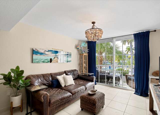 Property at 64 Seaside North Ct, Key West, FL 33040, 2 beds, 2.5 baths