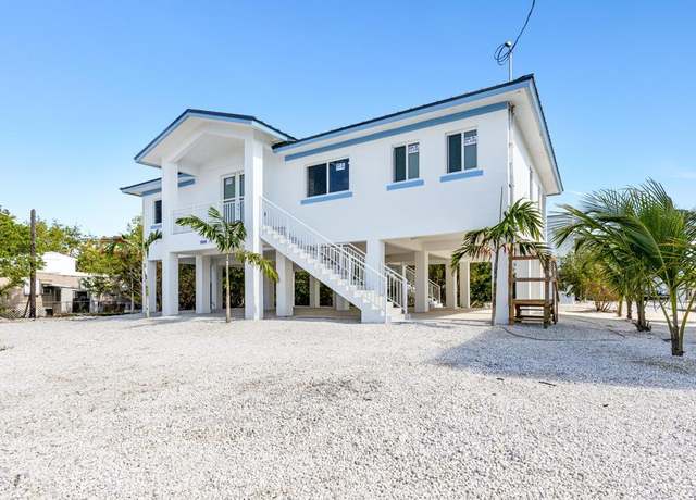 Property at 31441 Avenue F, Big Pine Key, FL 33043, 4 beds, 3 baths