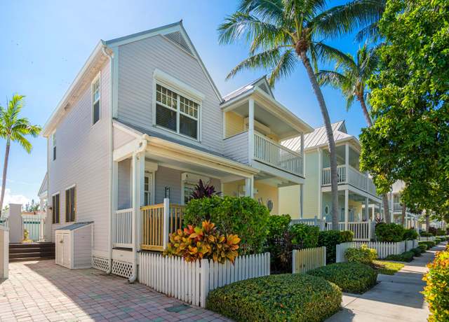 Property at 7020 Harbor Village Dr, Duck Key, FL 33050, 2 beds, 2 baths