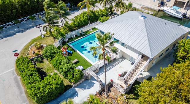Photo of 216 Wildwood Cir, Key Largo, FL 33037