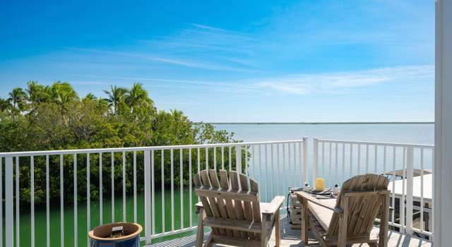 Photo of 31 Blue Water Dr, Saddlebunch, FL 33040