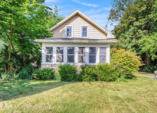 Property at 2309 Turner St, Lansing, MI 48906, 3 beds, 1.5 baths