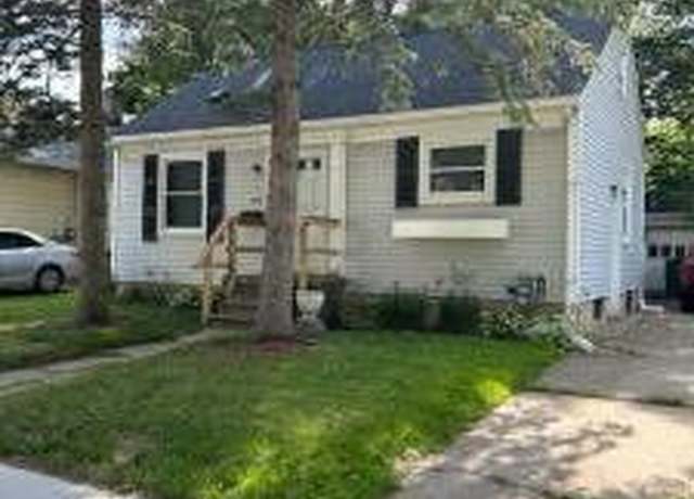 Property at 1209 Hapeman St, Lansing, MI 48915, 2 beds, 1 bath