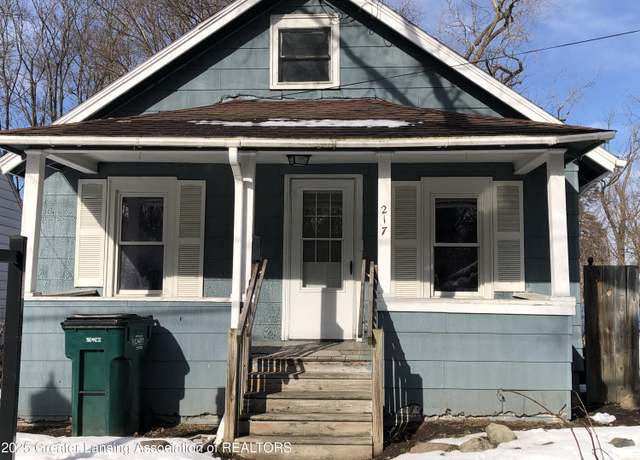 Property at 217 Denver Ave, Lansing, MI 48910, 2 beds, 1 bath