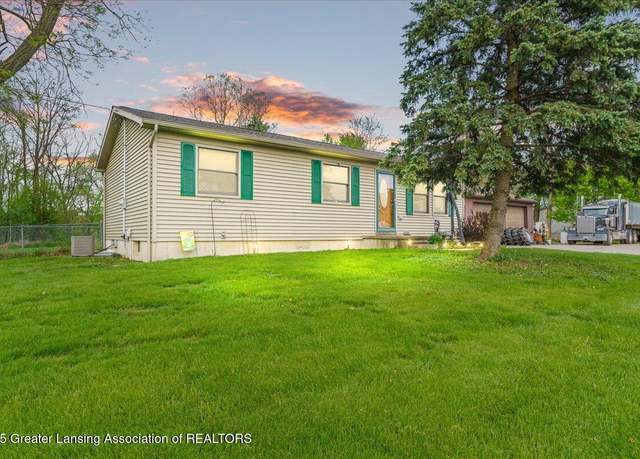 Property at 10111 Kinneville Rd, Eaton Rapids, MI 48827, 3 beds, 1 bath