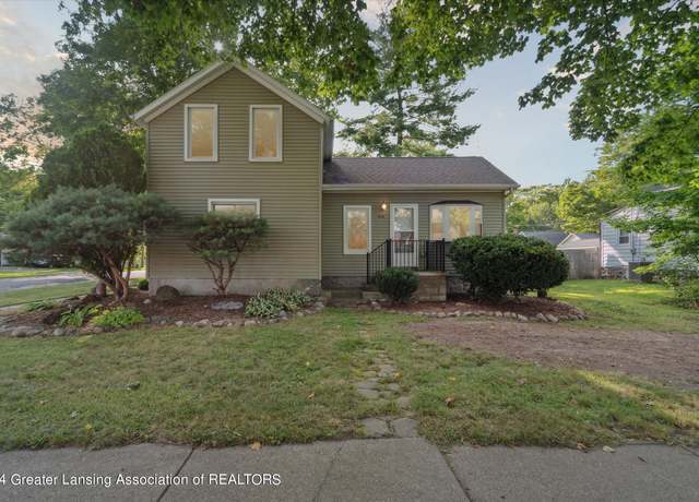 Property at 1018 S Main St, Eaton Rapids, MI 48827, 4 beds, 1 bath