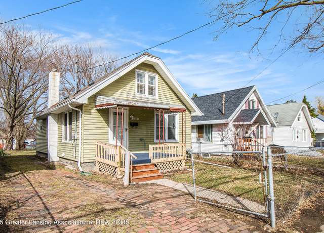 Property at 1407 New York Ave, Lansing, MI 48906, 3 beds, 1 bath