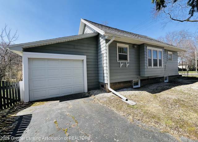 Property at 712 E Cavanaugh Rd, Lansing, MI 48910, 2 beds, 1 bath