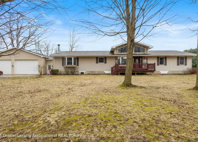 Property at 9901 Friegel Rd, Perry, MI 48872, 5 beds, 4 baths
