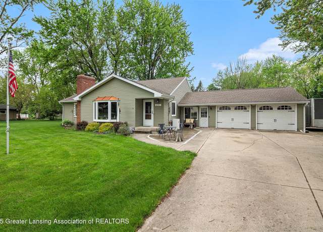 Property at 12197 W Greenfield Rd, Lansing, MI 48917, 3 beds, 2 baths