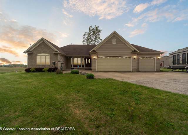 Property at 8300 S Wacousta Rd, St. Johns, MI 48879, 3 beds, 2 baths