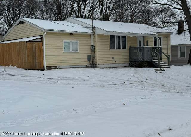 Property at 1624 N High St, Lansing, MI 48906, 2 beds, 1 bath