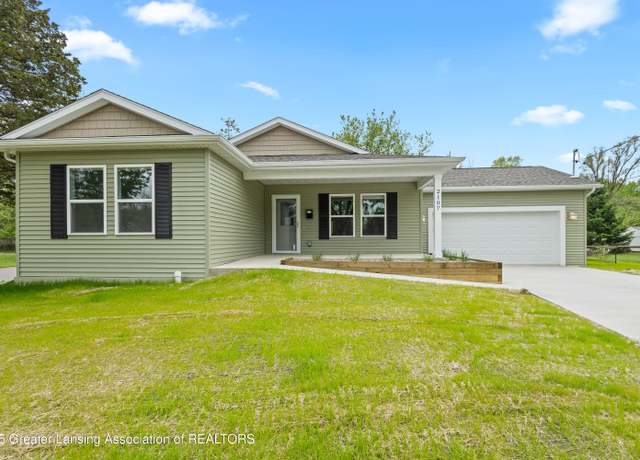 Property at 2107 Reo Rd, Lansing, MI 48910, 3 beds, 2 baths