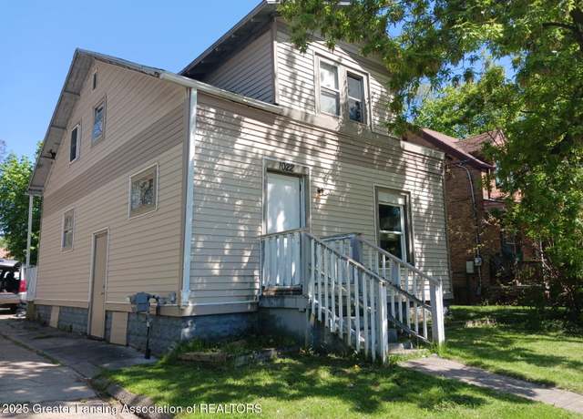 Property at 1022 N Martin Luther King Jr Blvd, Lansing, MI 48915, 3 beds, 1 bath