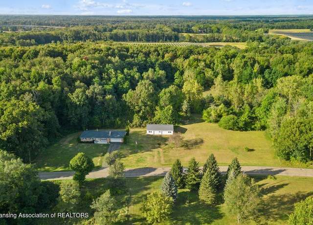 Property at 15988 Comdon Rd, Albion, MI 49224, 3 beds, 2 baths