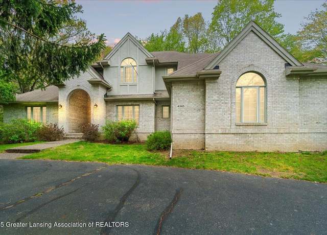 Property at 4345 Courtside Dr, Williamston, MI 48895, 4 beds, 3.5 baths