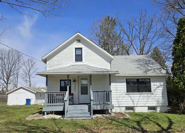 Property at 6482 Carlisle Hwy, Charlotte, MI 48813, 3 beds, 1 bath