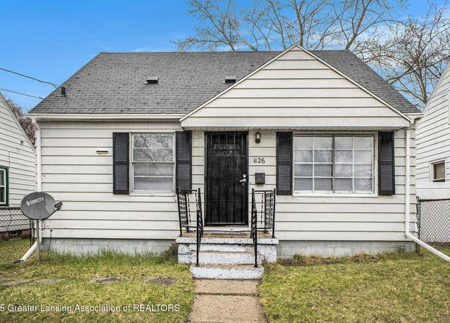 Property at 1126 Westmoreland Ave, Lansing, MI 48915, 3 beds, 0.5 baths