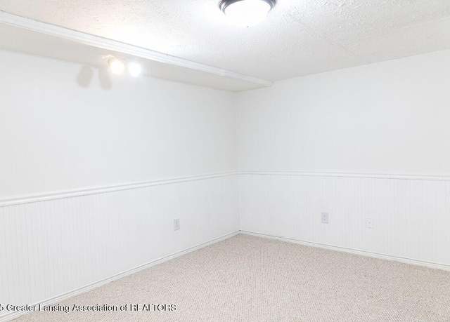Property at 1732 Glenrose Ave, Lansing, MI 48915, 1 bed, 1 bath