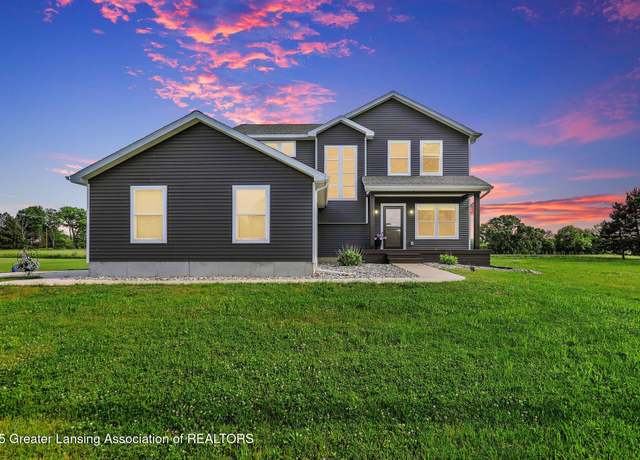 Property at 4535 Harper Rd, Holt, MI 48842, 3 beds, 2.5 baths