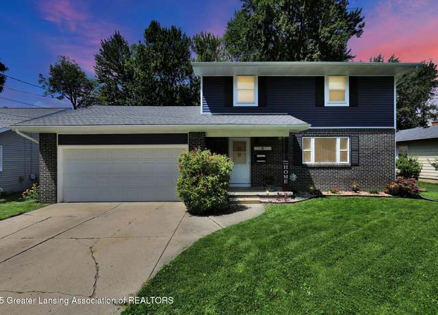 Property at 1132 Pine St, Grand Ledge, MI 48837, 3 beds, 1.5 baths
