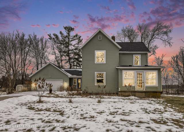 Property at 9608 SE 100th St, Alto, MI 49302, 3 beds, 2 baths