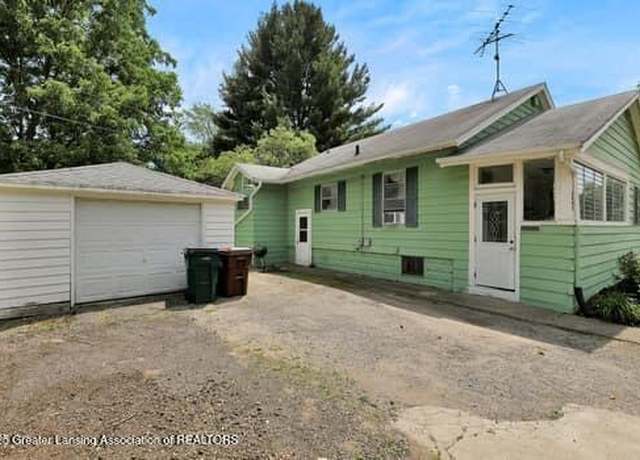 Property at 3805 Donald St, Lansing, MI 48910, 3 beds, 1 bath