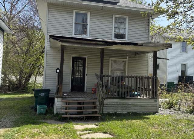 Property at 1441 Ada St, Lansing, MI 48910, 3 beds, 2 baths