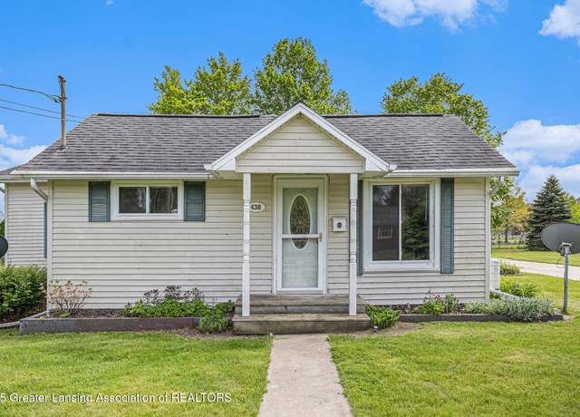 Property at 438 Union St, Grand Ledge, MI 48837, 2 beds, 2 baths