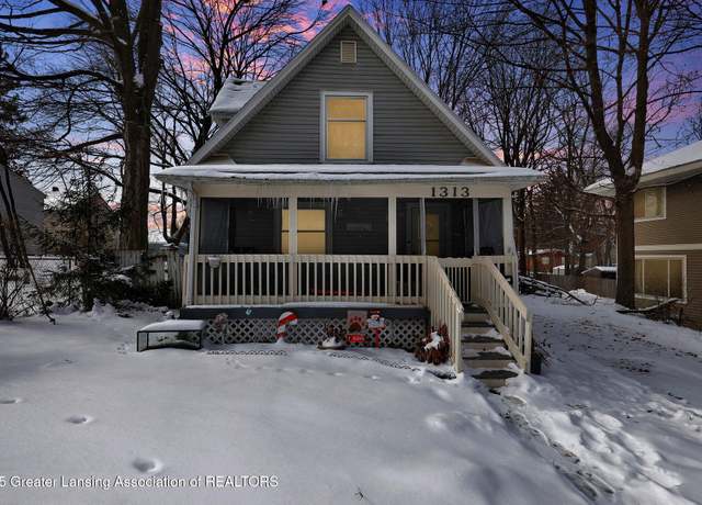 Property at 1313 Christopher St, Lansing, MI 48906, 3 beds, 1.5 baths