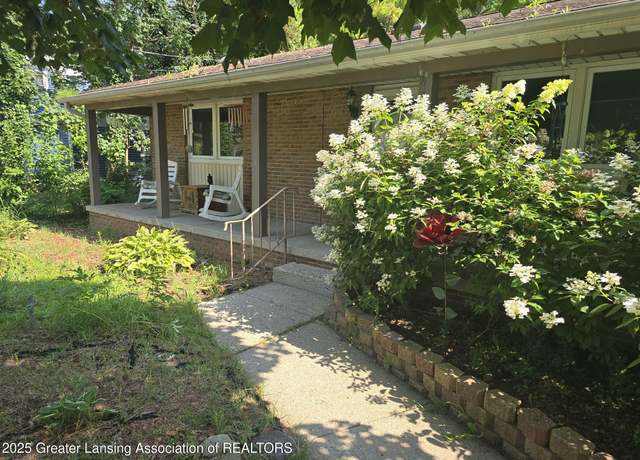 Property at 6738 Roanoke Way, Lansing, MI 48917, 5 beds, 3 baths