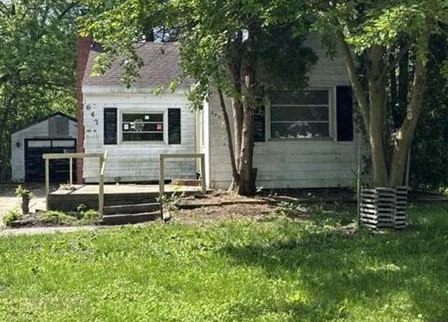 Property at 642 Samantha Ave, Lansing, MI 48910, 2 beds, 1 bath