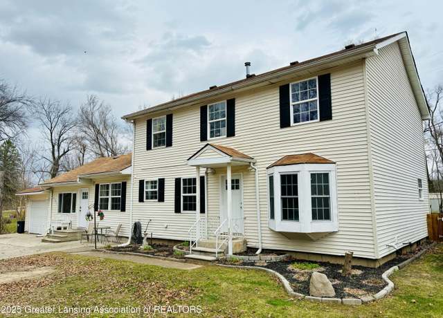 Property at 3391 S Meridian Rd Rd, Jackson, MI 49203, 6 beds, 2.5 baths